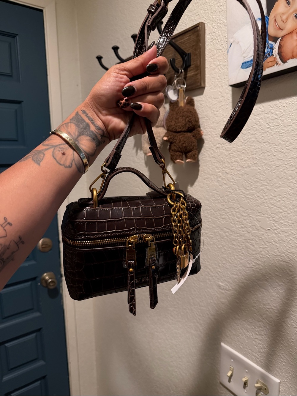 Steve Madden Dark Brown Croc-Embossed Mini Crossbody with Gold Hardware - Picture 7 of 8